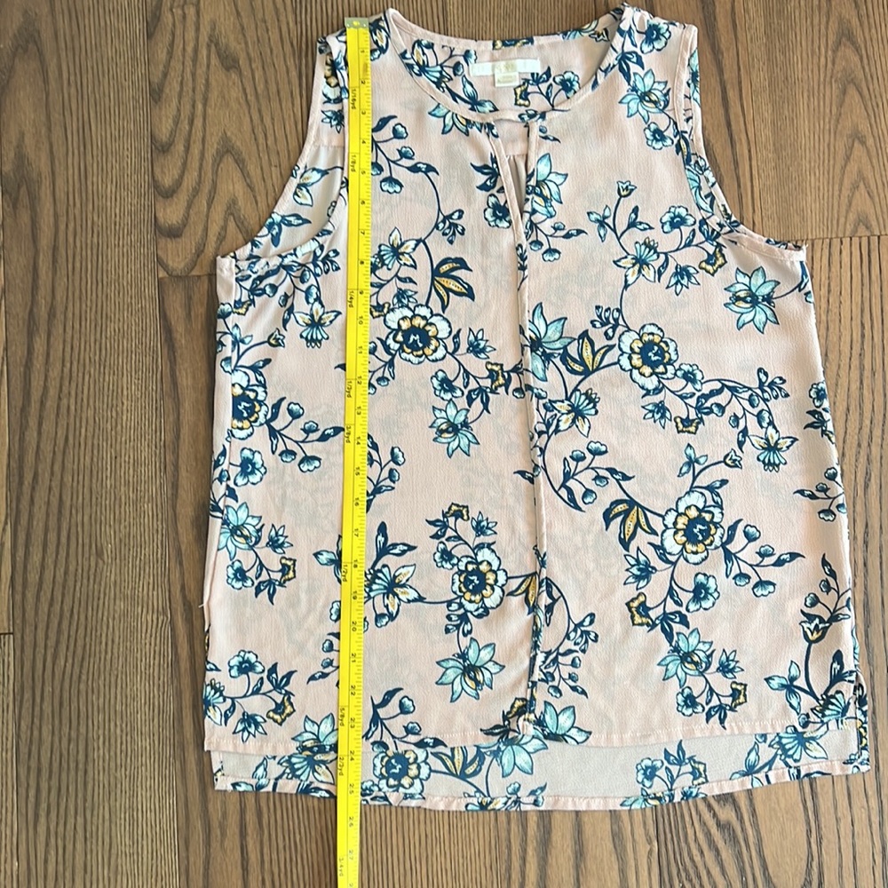 C&E Floral Tank Blouse - Picture 6 of 9